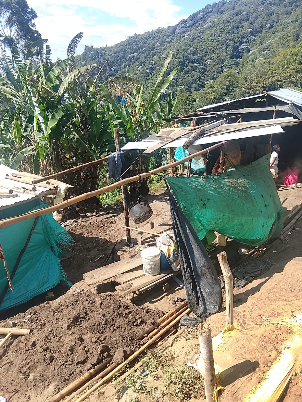 Campamento improvisado en el resguardo de Ibanacuara